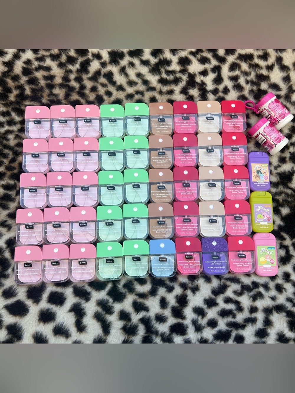 Huge 50 Piece Lot of Viral Moisturizing Hand Sanitizers